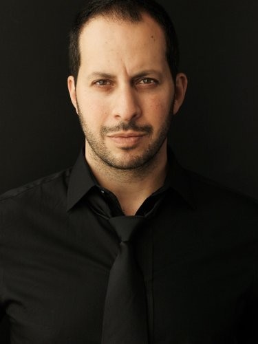 Philip Shahbaz Fotoğrafı