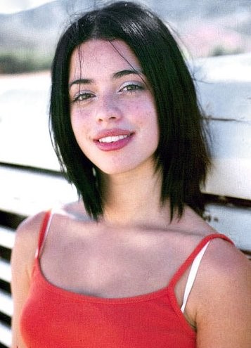 Tina Barrett fotoğrafı Tina Barrett fotoğrafı
