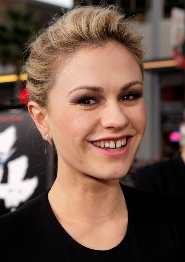 Anna Paquin Fotoğrafları 121