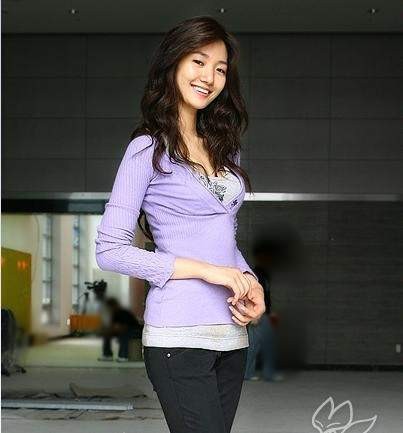 Go Joon-hee Fotoğrafları 33