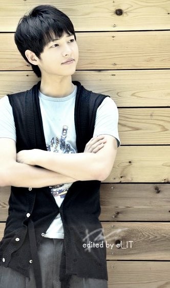 Song Joong-ki Fotoğrafları 41