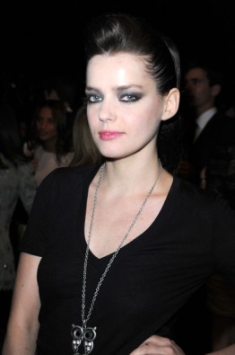 Roxane Mesquida Fotoğrafları 271