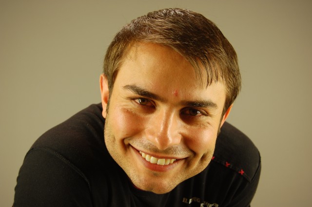 Onur Ayan Fotoğrafı