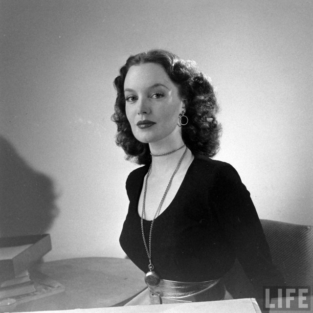 Dorothy Hart Fotoğrafları 1