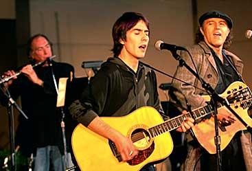 Dhani Harrison Fotoğrafı