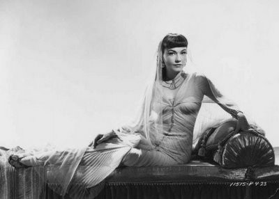 Anne Baxter Fotoğrafları 19