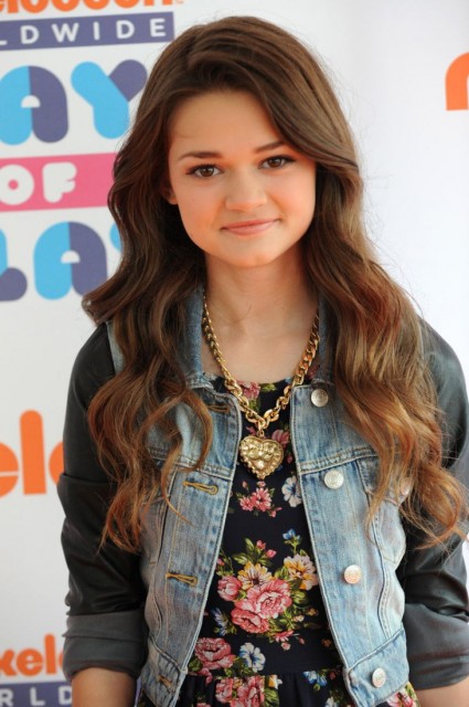 Ciara Bravo Fotoğrafları 10