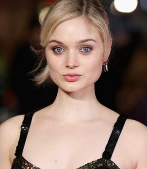 Bella Heathcote Fotoğrafları 82