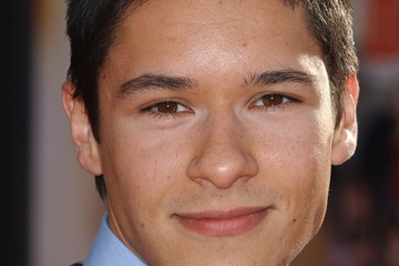 Oliver James Fotoğrafları 13