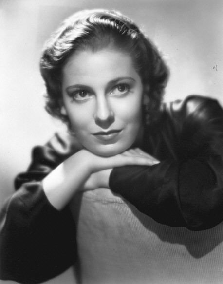 Valerie Hobson Fotoğrafları 2