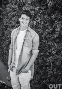 Israel Broussard Fotoğrafları 3