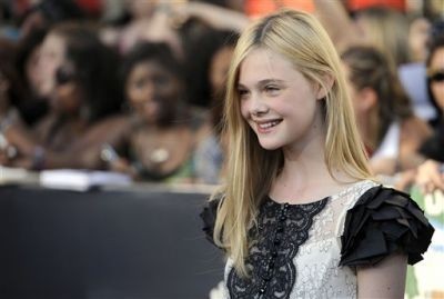 Elle Fanning Fotoğrafları 16