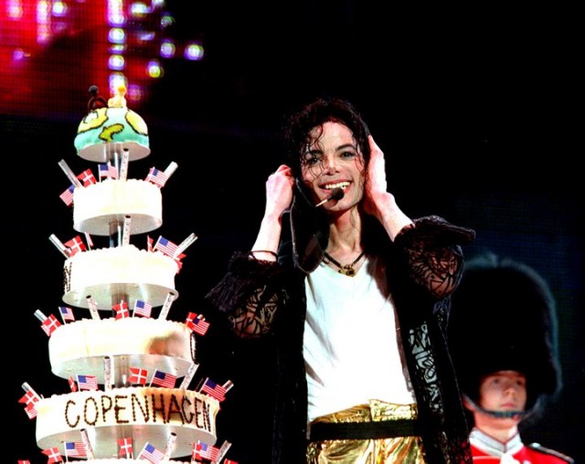 Michael Jackson Fotoğrafları 3050