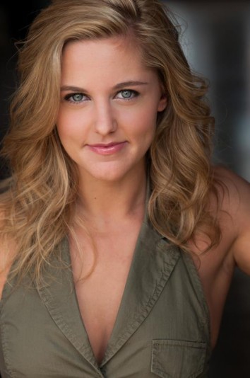 Taylor Louderman Fotoğrafı