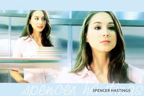 Troian Bellisario Fotoğrafı