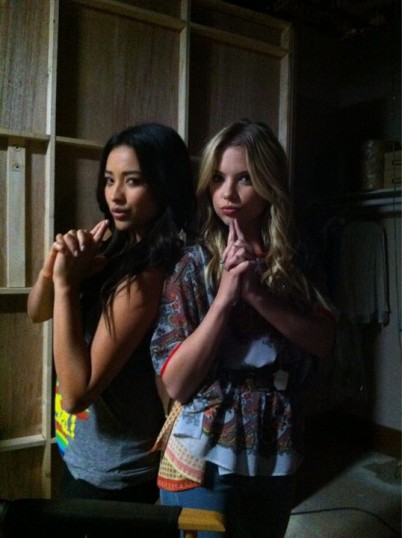 Shay Mitchell Fotoğrafı