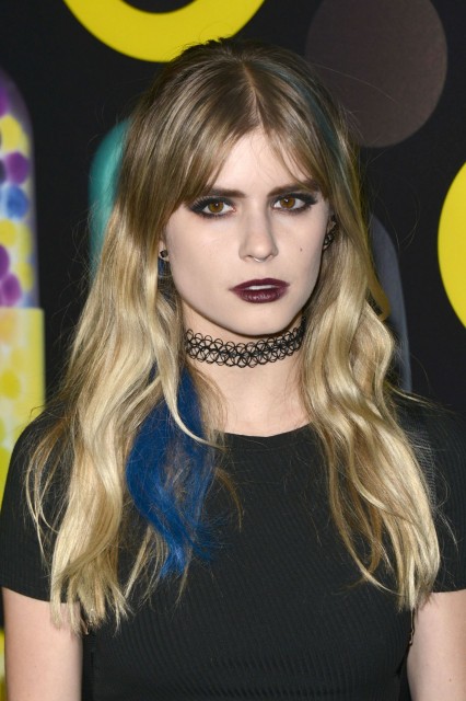 Carlson Young Fotoğrafları 9