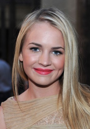 Britt Robertson Fotoğrafları 100