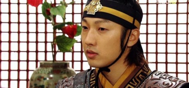 Lee Seung-hyo Fotoğrafı