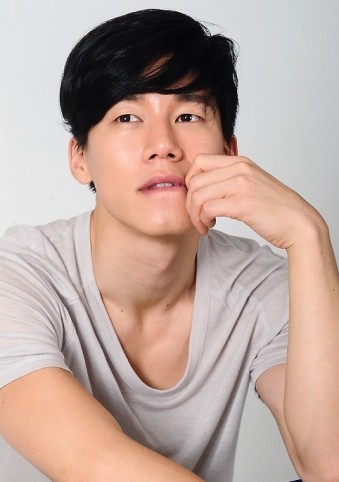 Kim Moo-yul Fotoğrafı