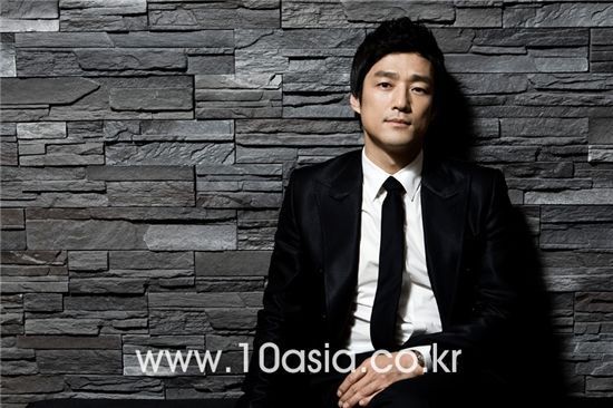 Jun-ho Min Fotoğrafı