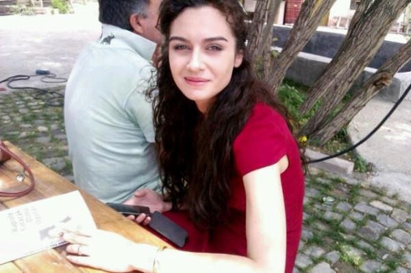 Birce Akalay Fotoğrafları 61