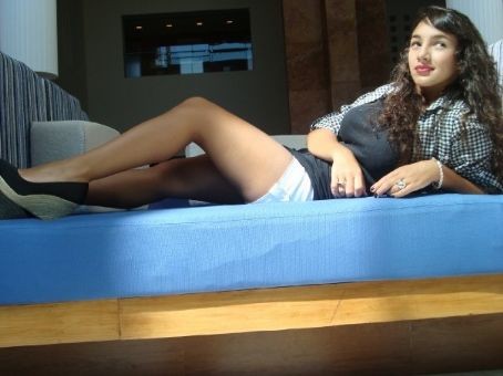 Thelma Fardin Fotoğrafı