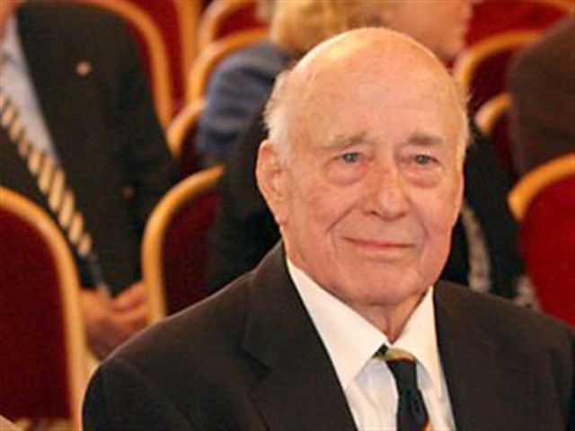Edd Stavjanik Fotoğrafı