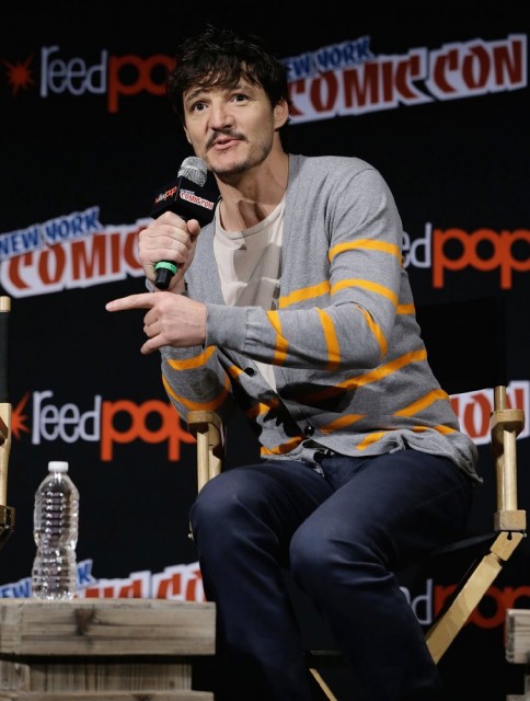 Pedro Pascal Fotoğrafları 11