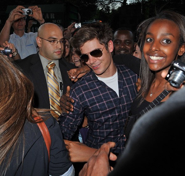 Zac Efron Fotoğrafları 473