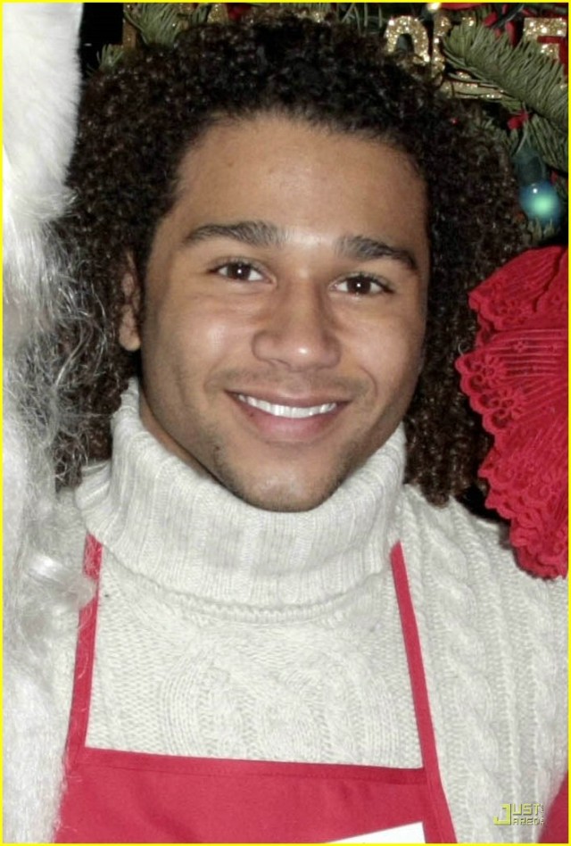 Corbin Bleu Fotoğrafları 10