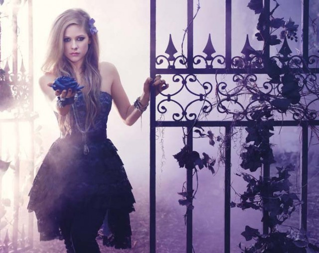 Avril Lavigne Fotoğrafları 400