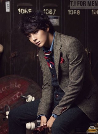 Yoon Si Yoon Fotoğrafları 208