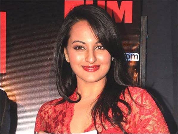 Sonakshi Sinha Fotoğrafları 231