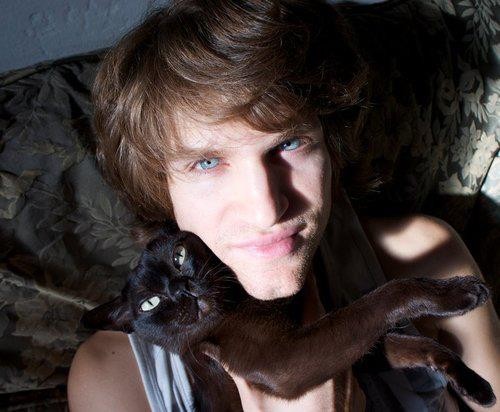 Keegan Allen Fotoğrafları 14