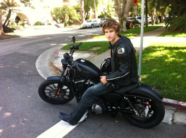 Keegan Allen Fotoğrafları 16