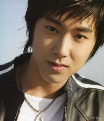 Jung Yunho Fotoğrafı