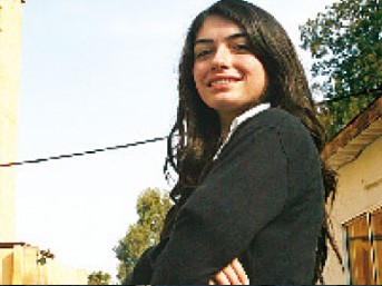 Hazar Ergüçlü Fotoğrafı