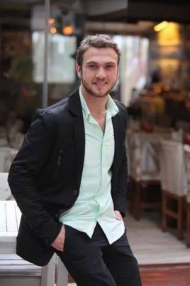 Aras Bulut İynemli Fotoğrafları 99