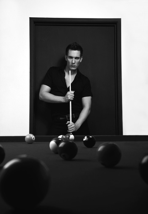 Adam Jona Fotoğrafı