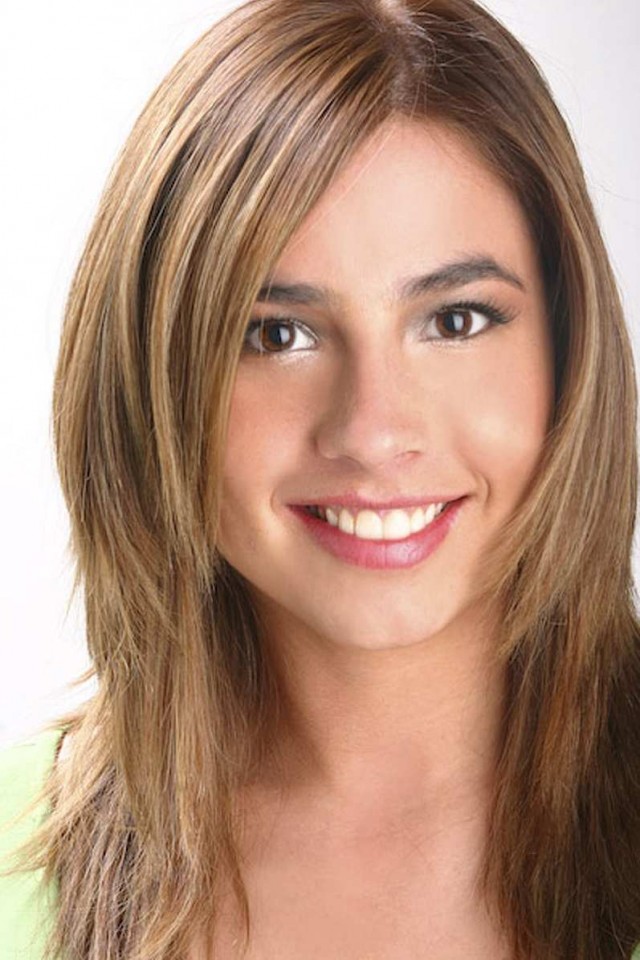 Carla Giraldo Fotoğrafı