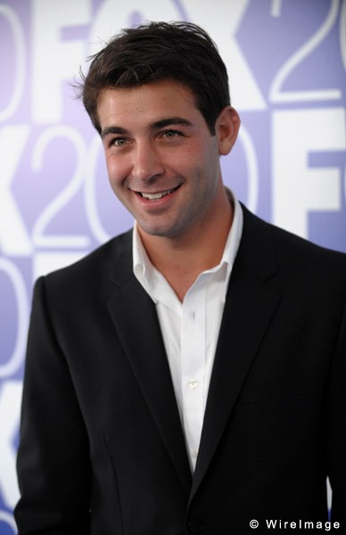 James Wolk fotoğrafı