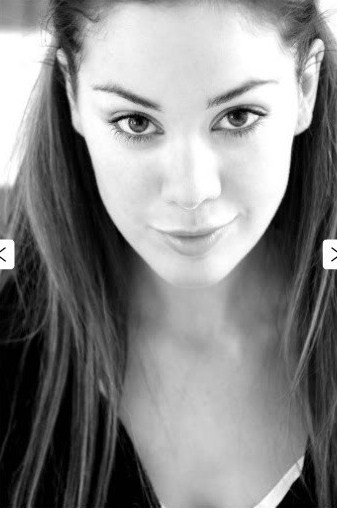 Roxanne McKee Fotoğrafları 31