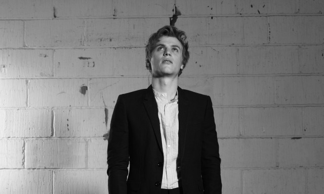 Johnny Flynn Fotoğrafı