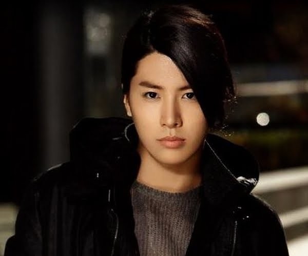 No Min-woo Fotoğrafları 45