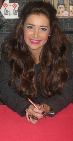 Sıla Gençoğlu Fotoğrafı