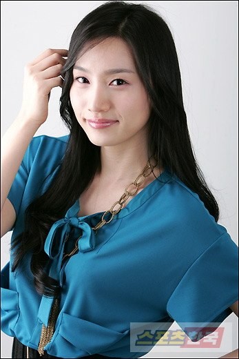 Jang Ye-won Fotoğrafı