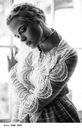 Gabriella Wilde Fotoğrafı