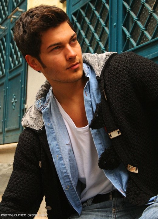 Çağatay Ulusoy Fotoğrafı