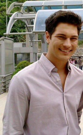 Çağatay Ulusoy Fotoğrafı